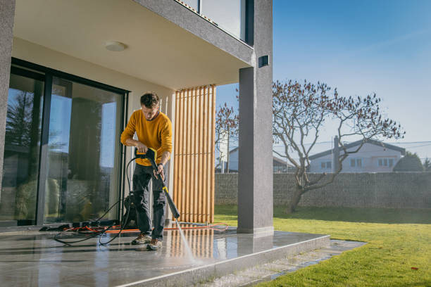 Best Animal Enclosure Cleaning  in Gold River, CA